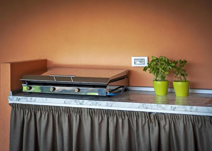 Sky Near Rovinj For 10 People With Private Heated Pool & Children Playground ヴィラ